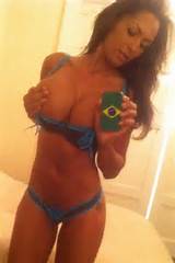 Fernanda Ferrari Selfshots 12 of 50 pics