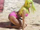 Nicki Minaj Naked Se Tape Down