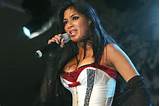 Lead Singer of the Pussycat Dolls,Nicole Scherzinger, sings for the ...