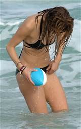 maria menounos pussy slip 010111 c