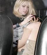 avril lavigne exposed upskirt avril lavigne nip revenge teen panties