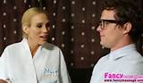 ... Blonde Sarah Jessie Gets Her Pussy Fucked By A Nerd Dude - Vporn Video