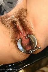... hairy pussy I open my gaping pussy with a speculum and I make a big