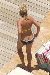 Jamie Lynn Spears Bikini Malfunctions