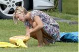 kate-gosselin-oops-upskirt-from-john-and-kate-plus-8-3x3