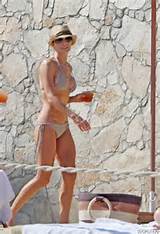 leann rimes bikini eddie cibrian mexico 12312010 03 820x1200 Erica ...