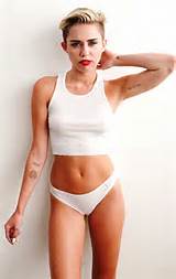 MILEY CYRUS TOPLESS NUDE REAL PICTURE (8)