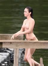 Megan Fox Topless With Beautiful Boobs