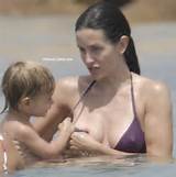 Courteney Cox nude tits 003