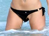 Maria Menounos pussy slip Miami Update 4 Pictures - 1.jpg