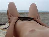 voyeur beach nudes oops and...pantyhose - 5465477.jpg