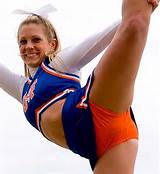 More Cheerleader Crotch Shots - 6a00e551943093883401287679e98d970c.jpg