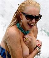 Lindsay Lohanâ€™s Tits Fell Out Or Bikini Again- Oops Nude Boobs In ...