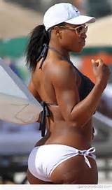 serena williams bikini ass 040611 Serena Williams Massive Bubble Buts