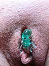 stuffinmyvagina:Octopussy.