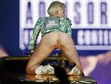 miley cyrus nude x rated version bangerz tour photos