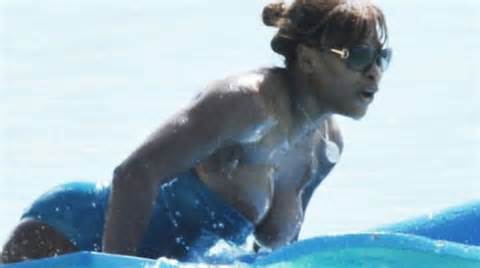 Serena Williams Big Boobs