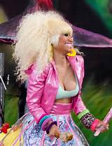 Nicki Minaj Wardrobe Malfunction Nipple Slip On Good Morning America