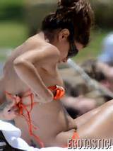 eva longoria bikini malfunction nip slip in puerto rico eva longora ...