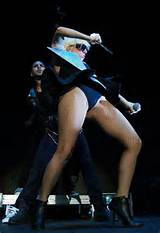 Up Skirt /lady-gaga-oops-pussy-lip-slip-upskirt-and-hot-legs-on-stage ...
