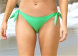 Denise Richards Cameltoe Bikini Pictures Are Hot!