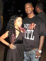 Gucci Mane ft. Nicki Minaj â€“ p***y n***a (Failure)