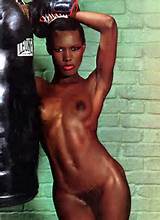 source: bishopsboxSinger Grace Jones.La cantante Grace Jones.