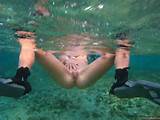 Exposing Pussy Underwater Nude Female Photo